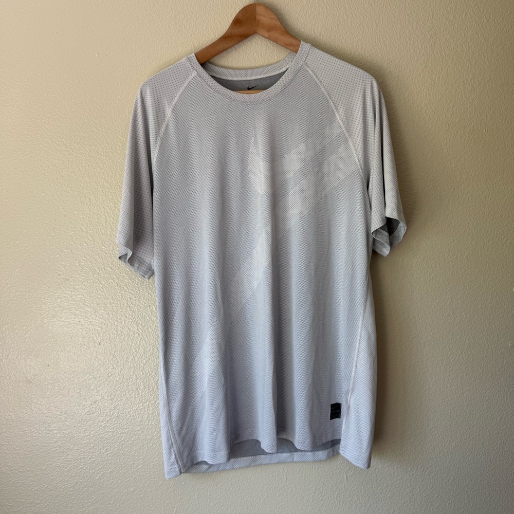 Nike Men's Dri Fit Short Sleeve Tee